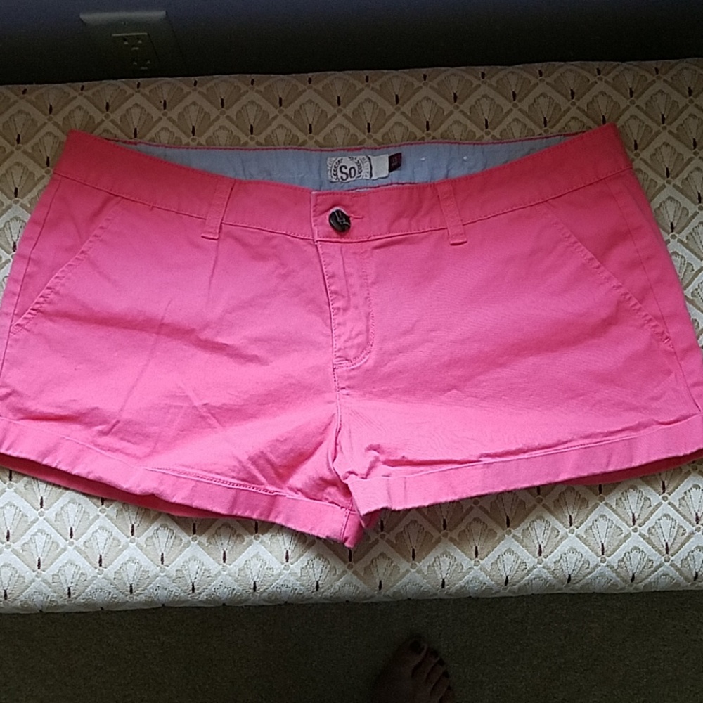 Gorgeous pink shorts